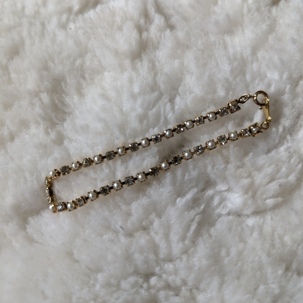 Faux pearl and diamond gold bracelet
